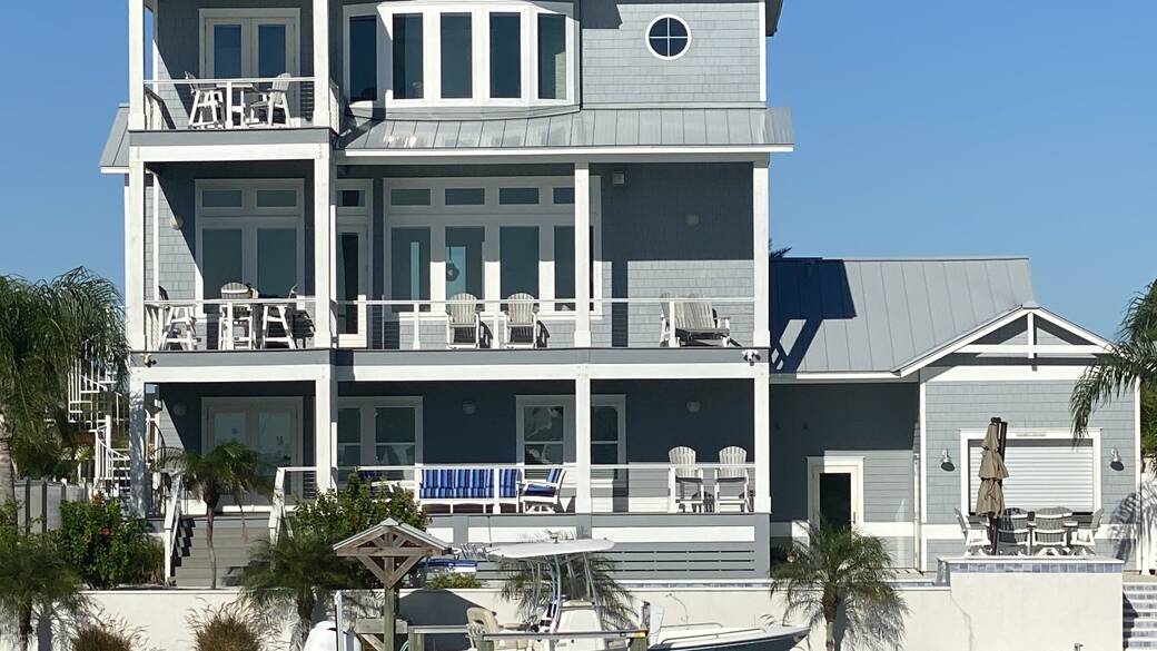 ior blue house